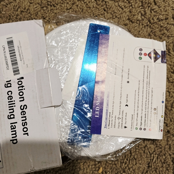 LED Motion Sensor Ceiling Lamp - Picture 3 of 3